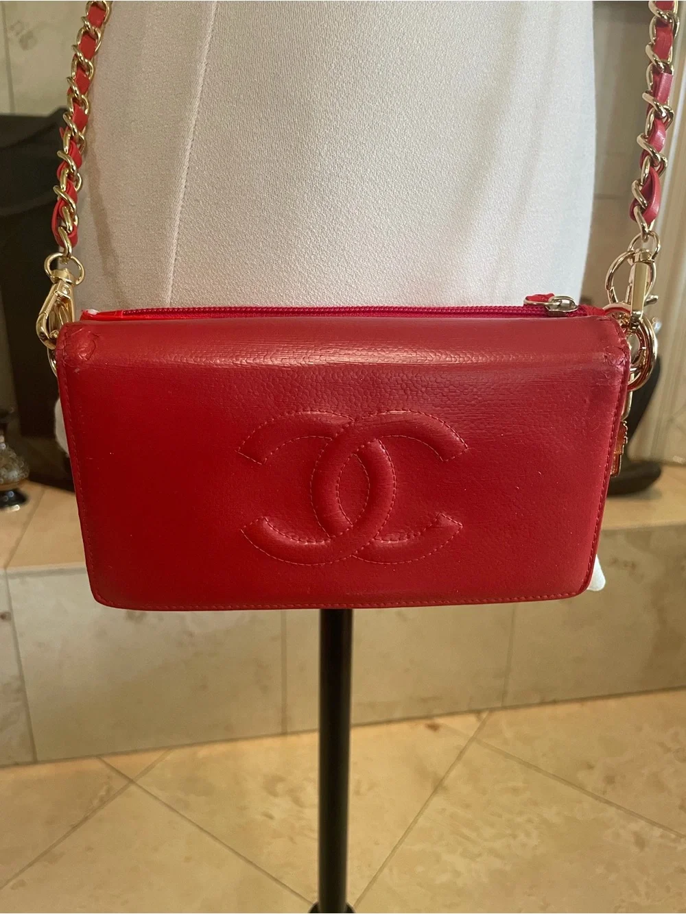 Authentic CHANEL Red Wallet-on-chain